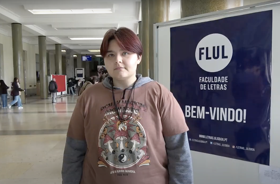 XXXX estudante do curso de licenciatura em Filosofia