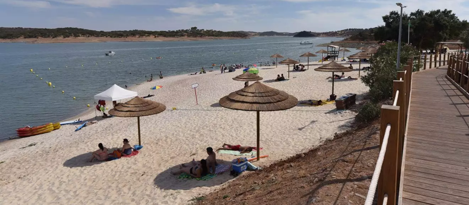 Praia Azenhas Del Rei agosto 2022 21 1320x880