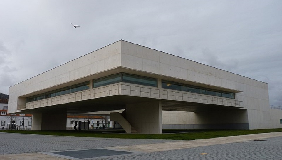 800px Viana do castelo 4468860496